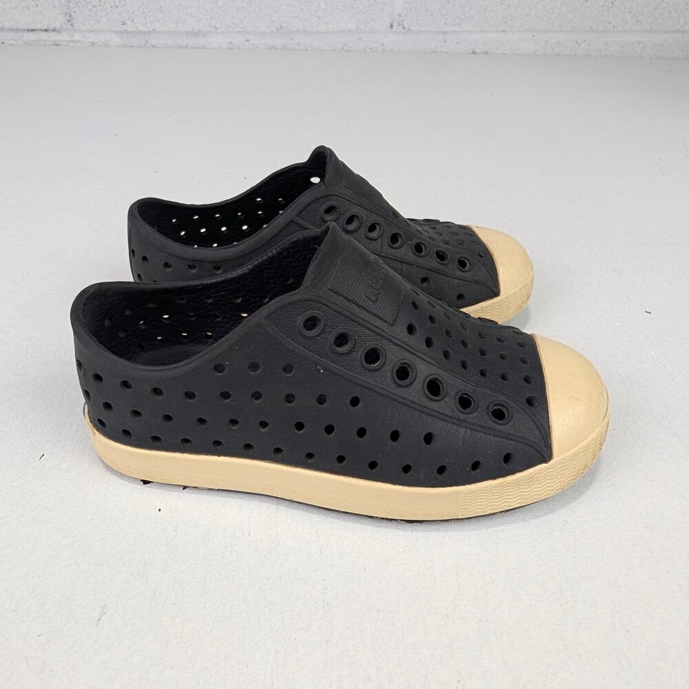 Native Jefferson Toddler 9 Black/Cream Slip On Shoes